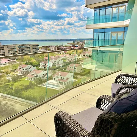 Aqua Vista Opera Mamaia Mare Si Ultra Lux - Facilitati Incluse Navodari