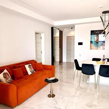 Aqua Vista Opera Mamaia Mare Si Ultra Lux - Facilitati Incluse