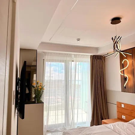 Aqua Vista Opera Mamaia Mare Si Ultra Lux - Facilitati Incluse Apartamento