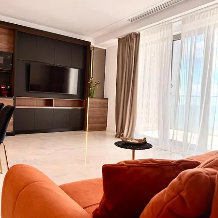 Aqua Vista Opera Mamaia Mare Si Ultra Lux - Facilitati Incluse דירה